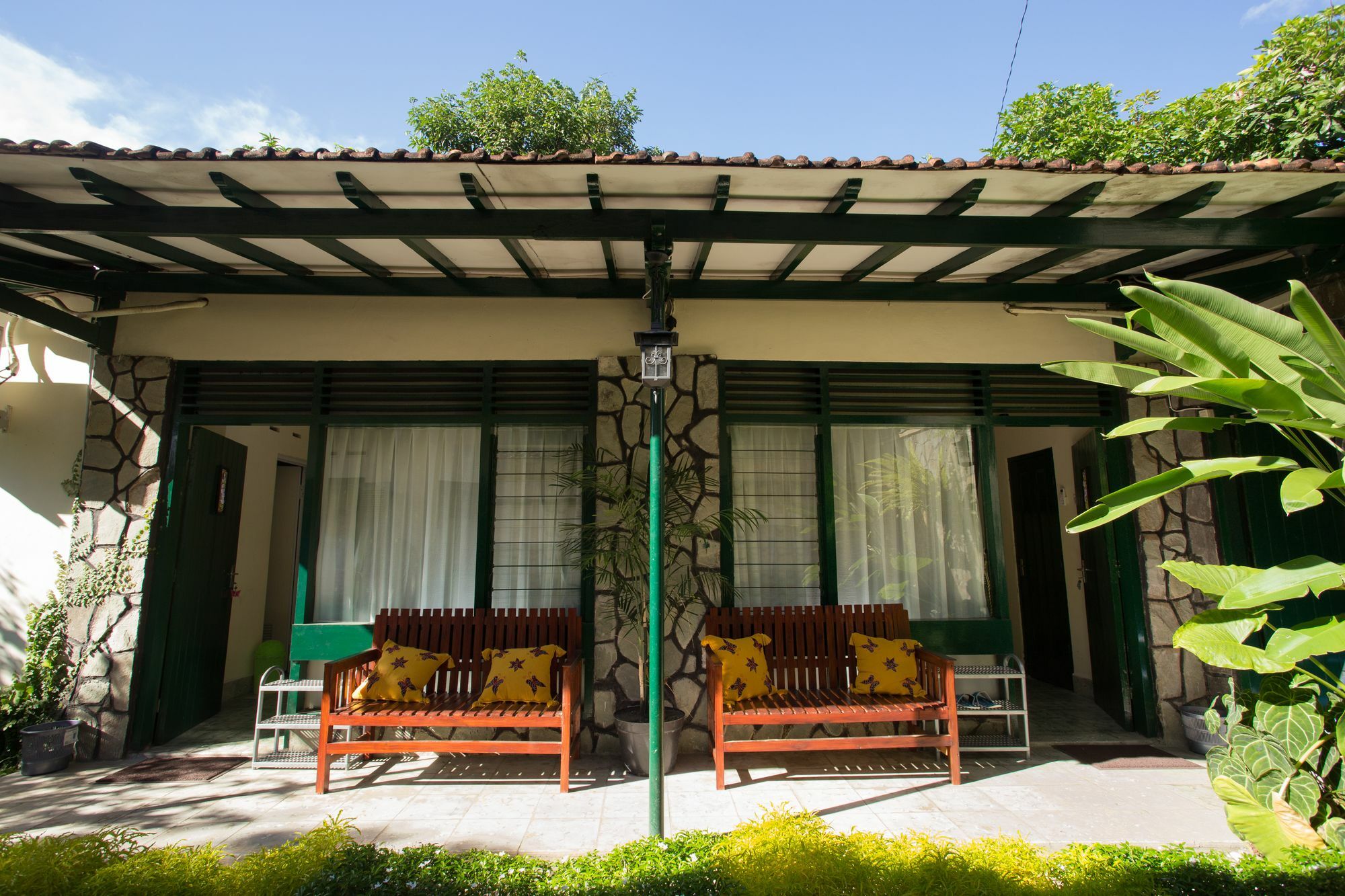 Guest house Mango Tree Dipudjo