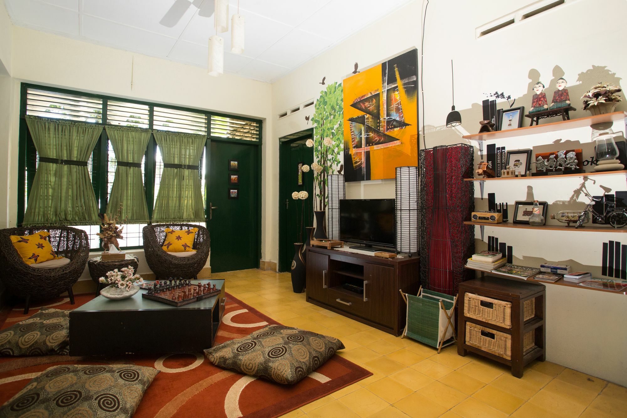 Mango Tree Dipudjo Guest house 2*
